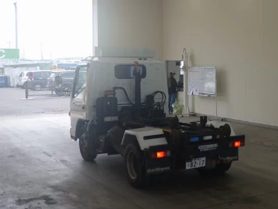 Mitsubishi Fuso Canter