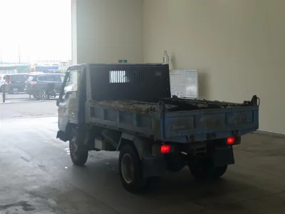 Mazda Titan