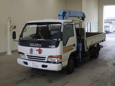 Isuzu Elf