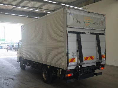 Mitsubishi Fuso Canter