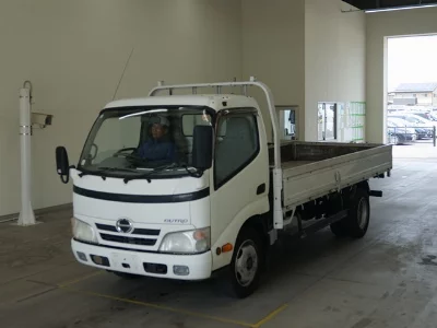 Hino Dutro