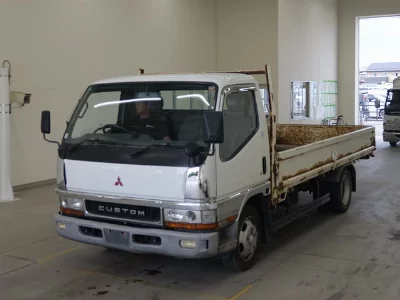 Mitsubishi Fuso Canter