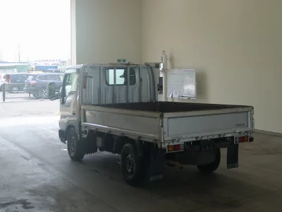 Mazda Titan