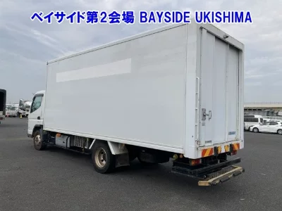 Mitsubishi Fuso Canter