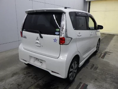 Mitsubishi ek Custom
