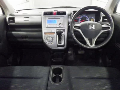 Honda ZEST SPARK