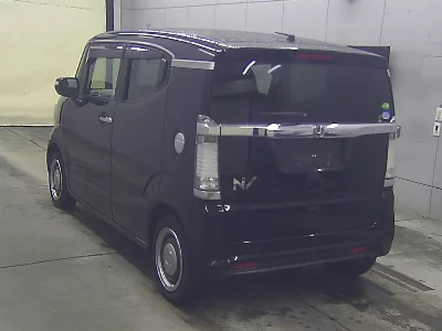 Honda N-Box Slash