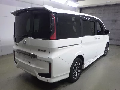 Honda STEPWGN SPADA
