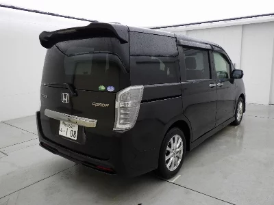 Honda STEPWGN SPADA
