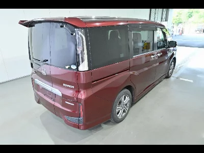 Honda STEPWGN SPADA