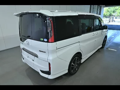 Honda STEPWGN SPADA