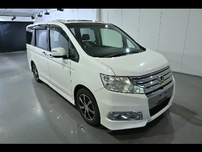 Honda STEPWGN SPADA