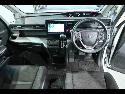 Honda STEPWGN SPADA