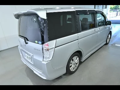 Honda STEPWGN SPADA
