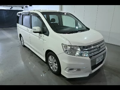 Honda STEPWGN SPADA
