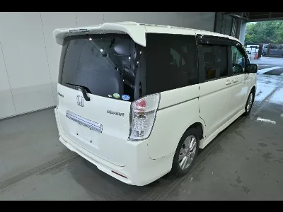 Honda STEPWGN SPADA
