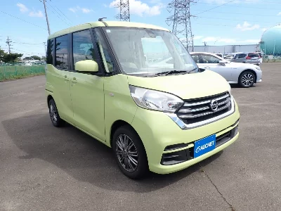 Nissan Dayz Roox