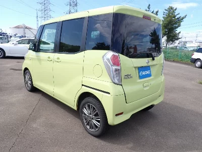 Nissan Dayz Roox