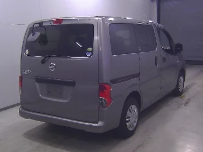 Nissan NV200 VANETTE VAN