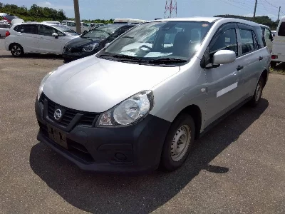 Nissan AD