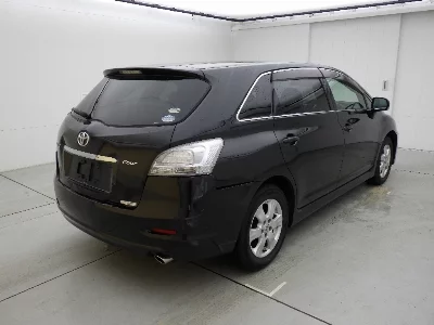 Toyota Mark X Zio