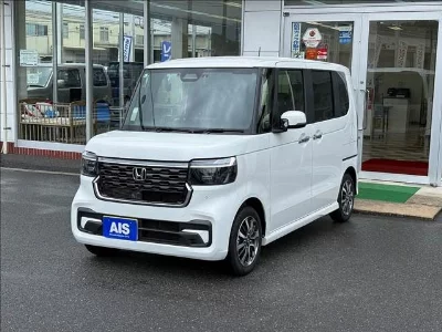 Honda N BOX CUSTOM