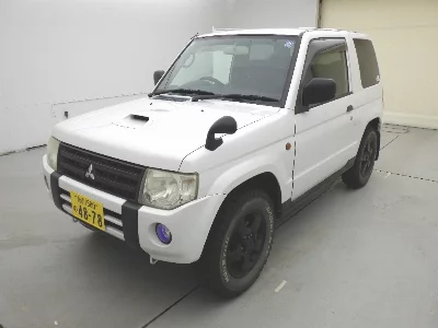Mitsubishi Pajero Mini