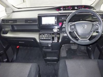 Honda STEPWGN SPADA
