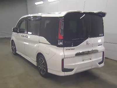Honda STEPWGN SPADA