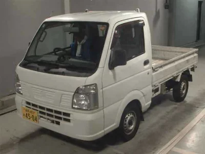 Nissan NT100 Clipper