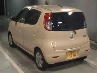 Suzuki MRWAGON