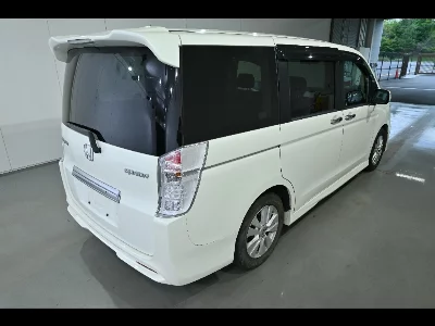 Honda STEPWGN SPADA