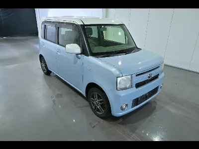 Toyota Pixis Space