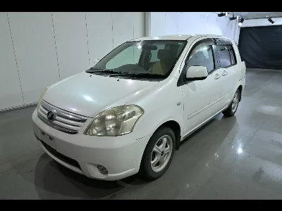 Toyota Raum