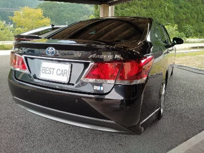 Toyota CROWN HYBRID
