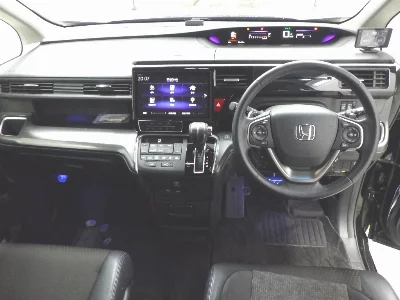Honda STEPWGN SPADA