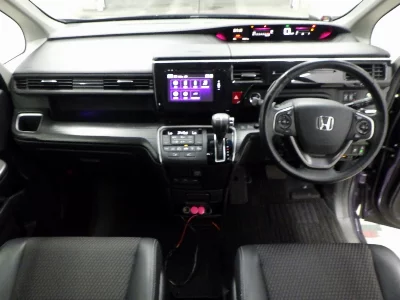 Honda STEPWGN SPADA
