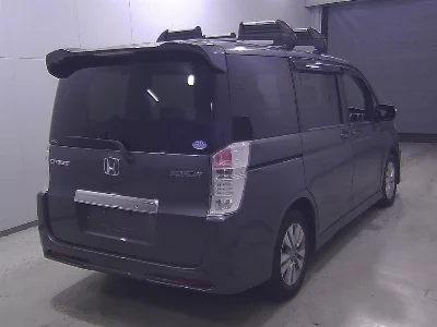 Honda STEPWGN SPADA