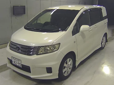 Honda Freed Spike
