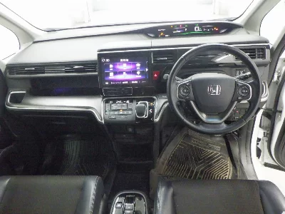 Honda STEPWGN SPADA