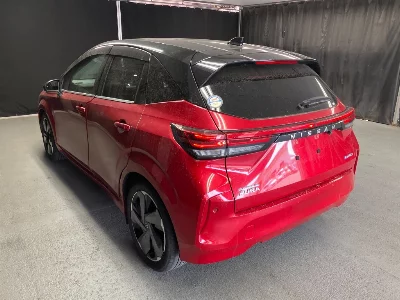 Nissan Aura