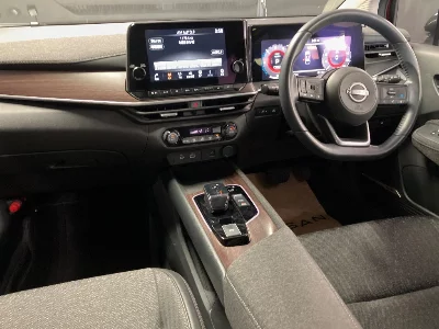 Nissan Aura