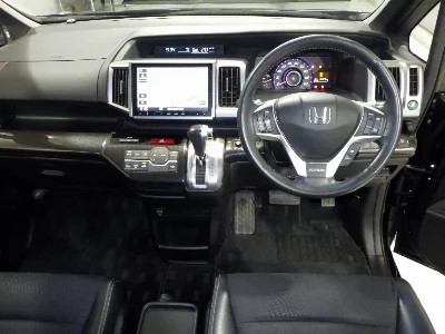 Honda STEPWGN SPADA