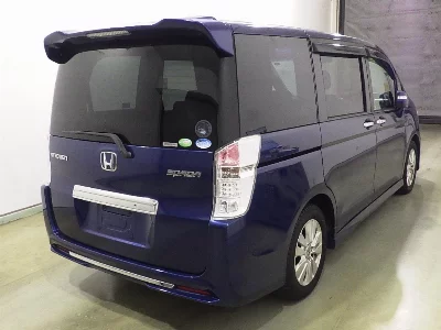 Honda STEPWGN SPADA