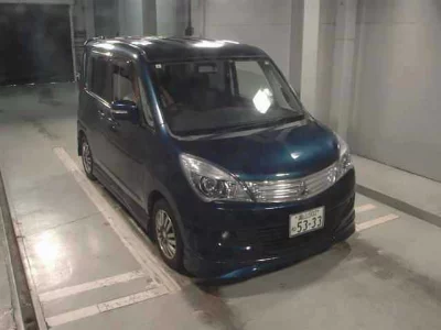 Mitsubishi Delica D:2