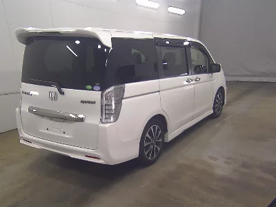 Honda STEPWGN SPADA