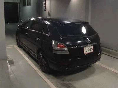 Toyota Mark X Zio