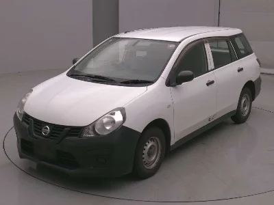 Nissan AD