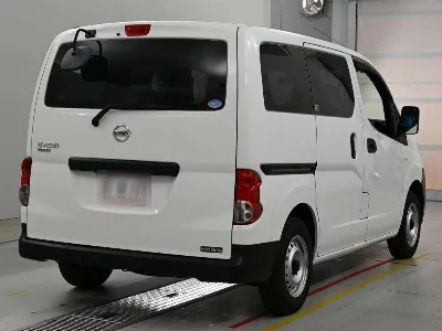 Nissan NV200 VANETTE VAN