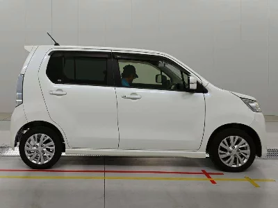 SUZUKI WAGON R STINGRAY